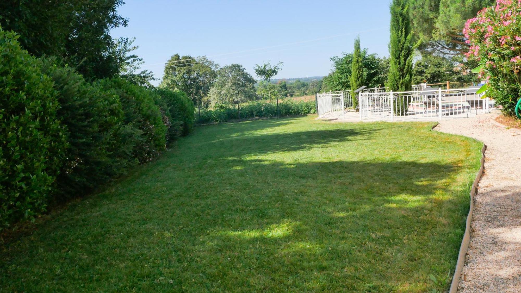 Les Gites De Bellevue Nueil-sous-les-Aubiers 外观 照片